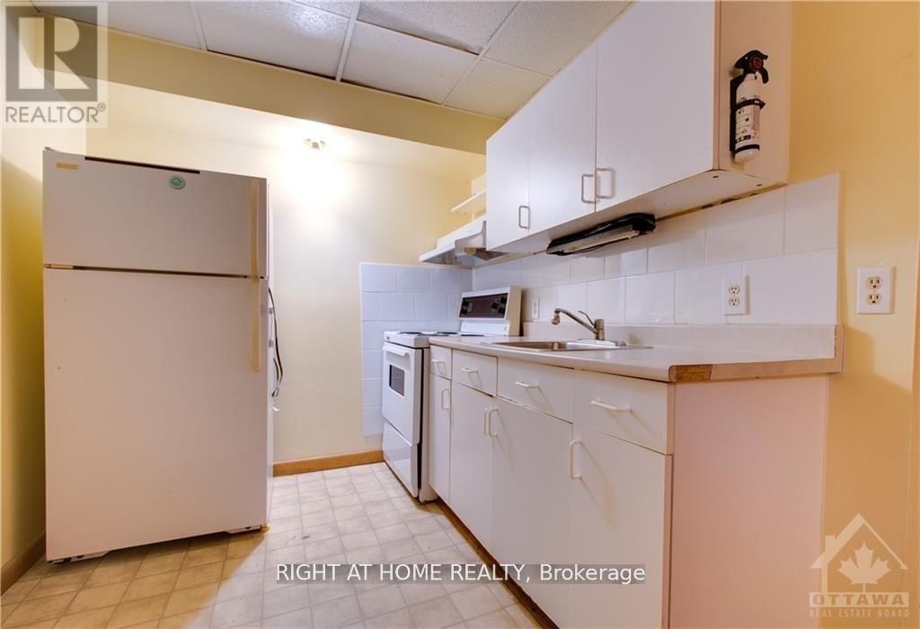 6078 RIVERCREST DRIVE Image 24
