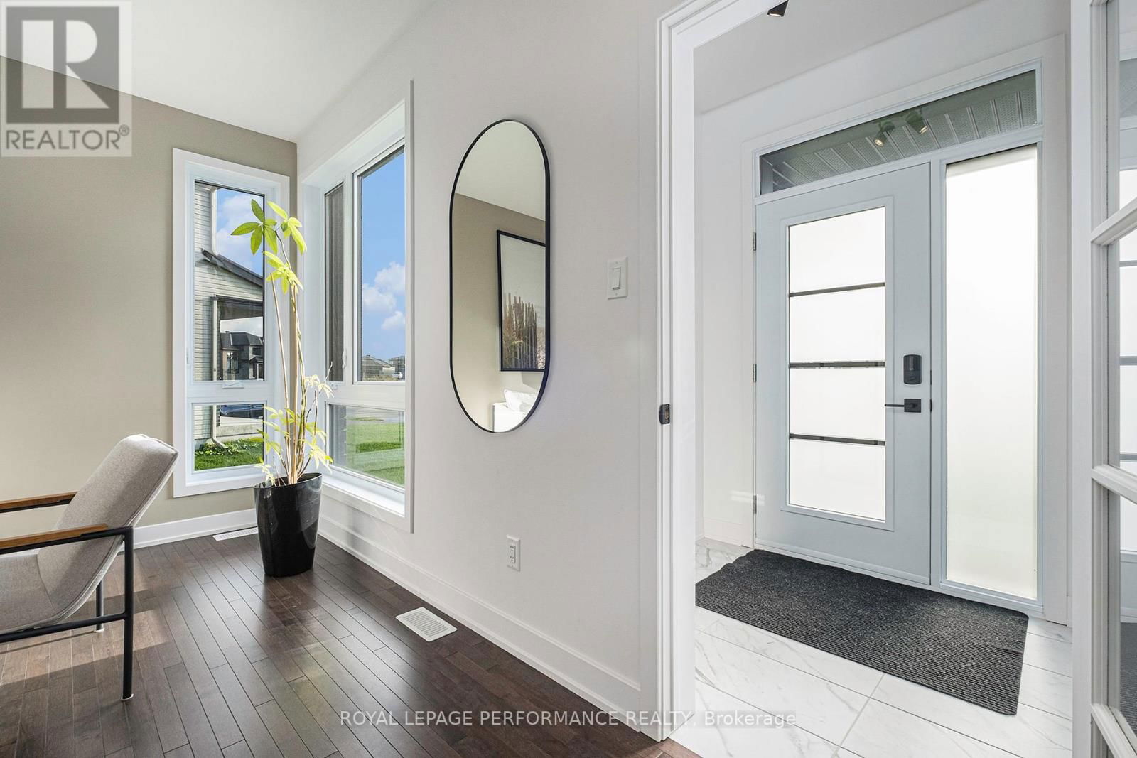 19 RUTILE STREET Image 4