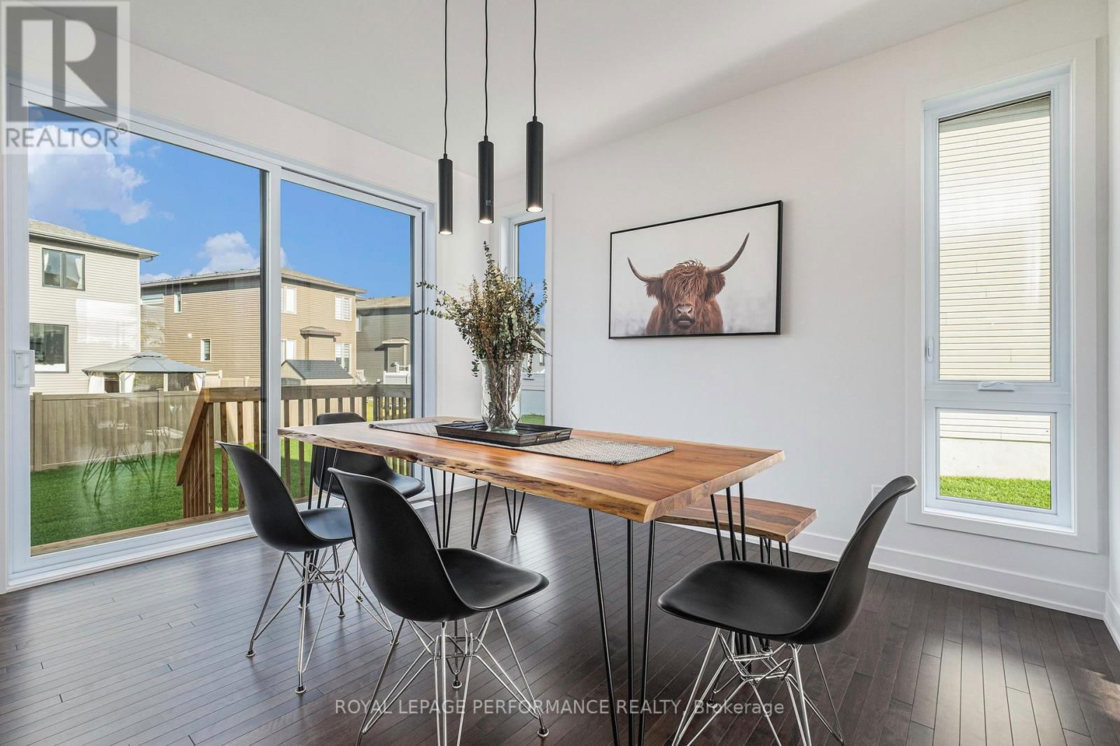 19 RUTILE STREET Image 6