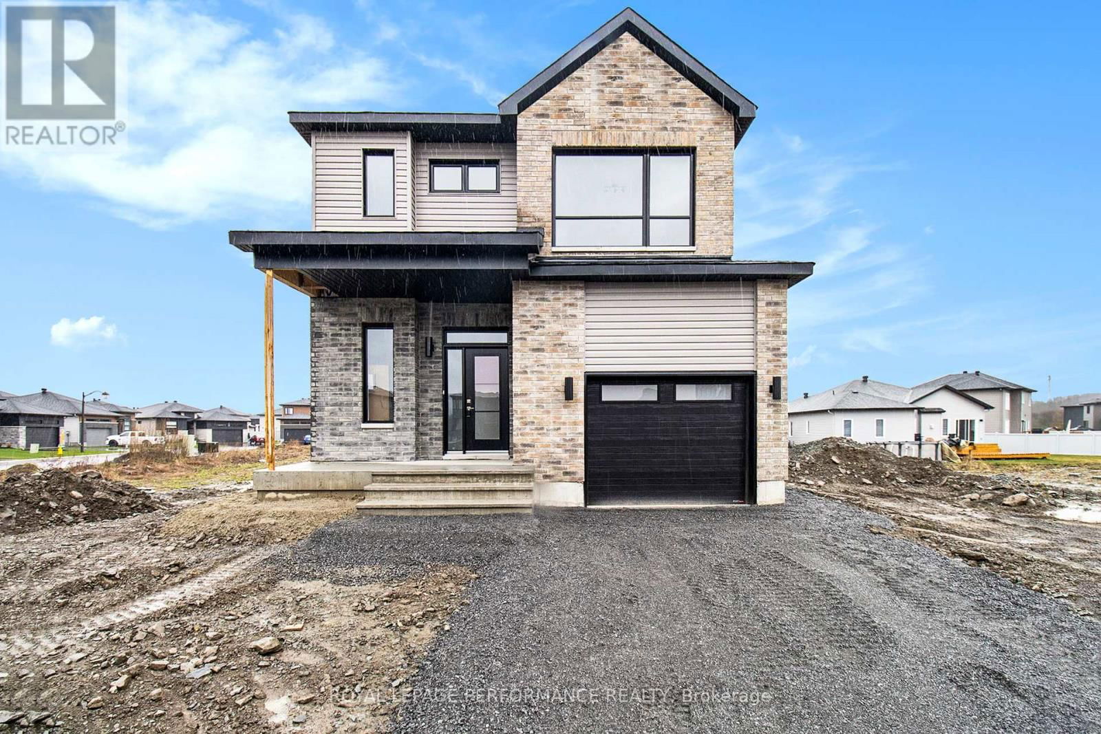 94 RUTILE STREET Image 1