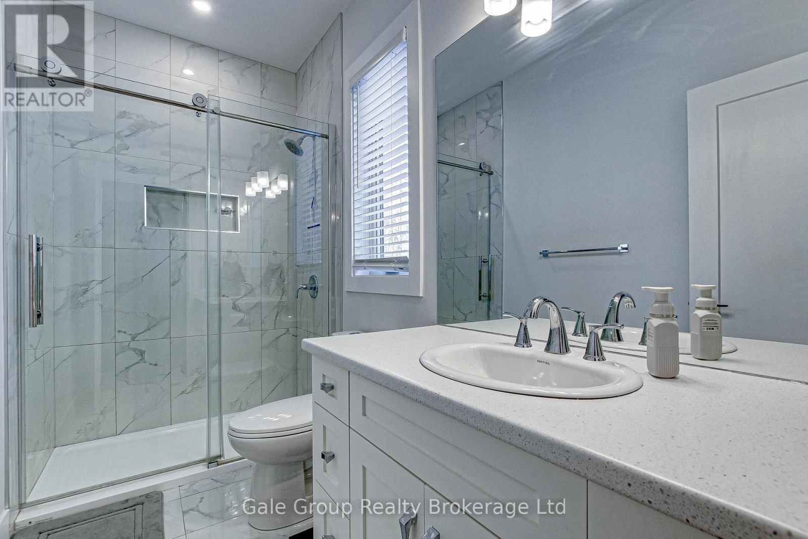95 HENRY STREET Image 13