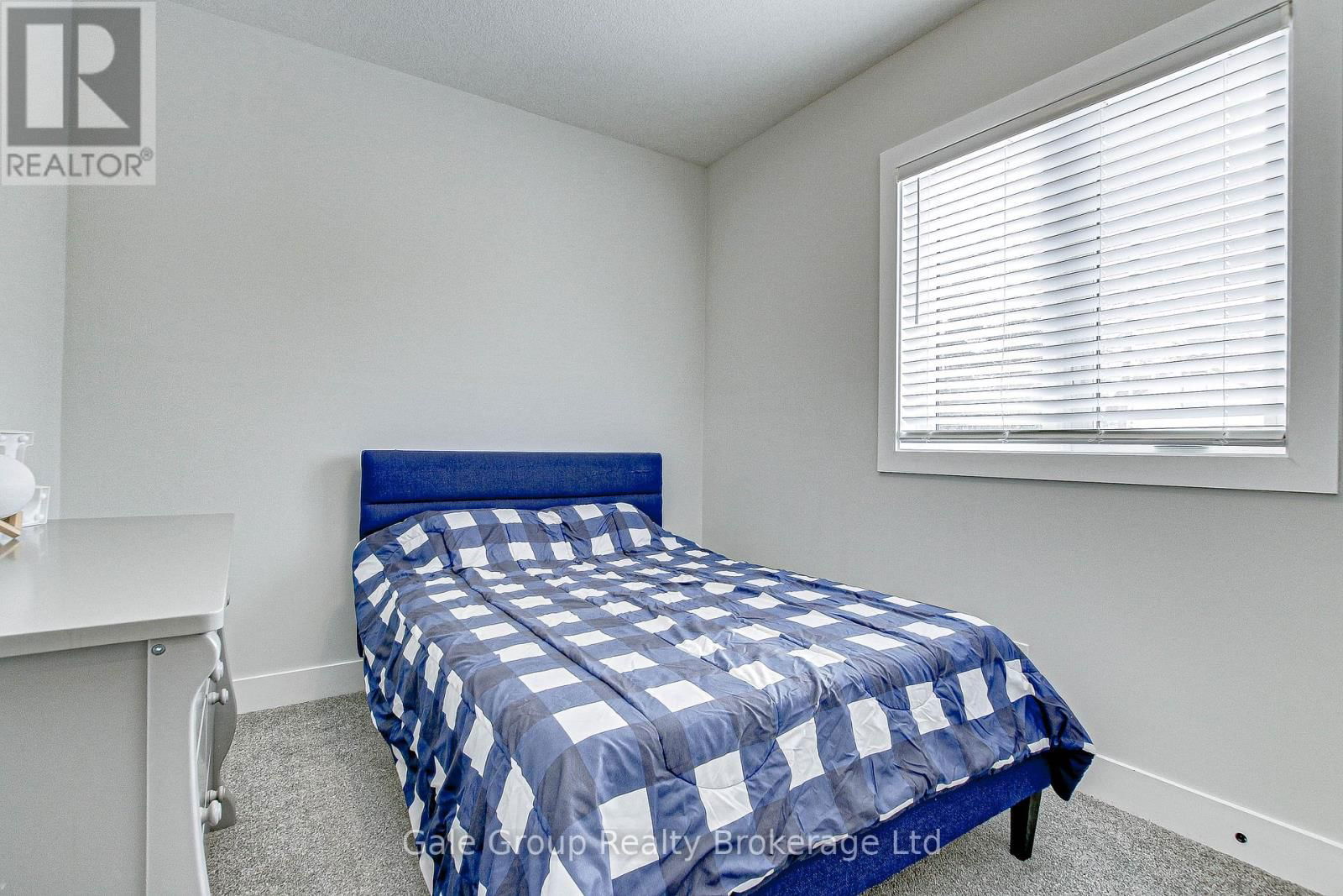 95 HENRY STREET Image 14