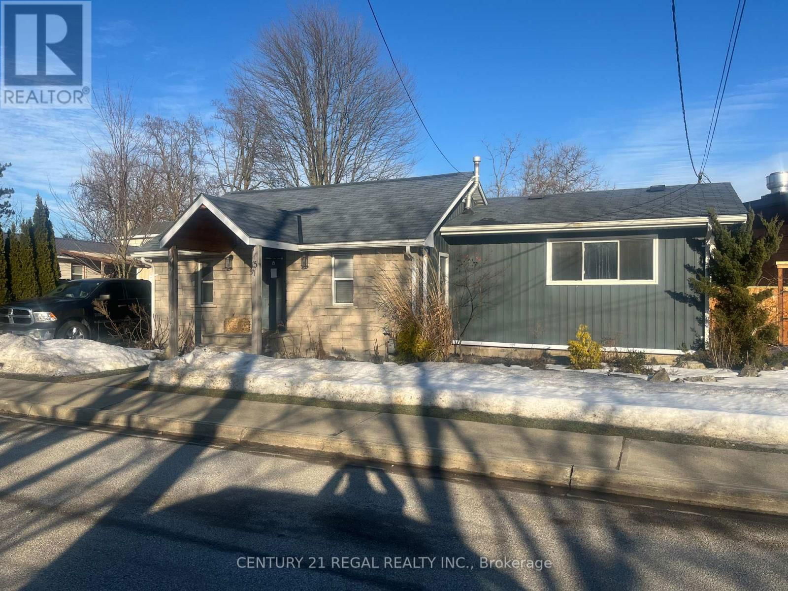 58 KING STREET EAST Image 7