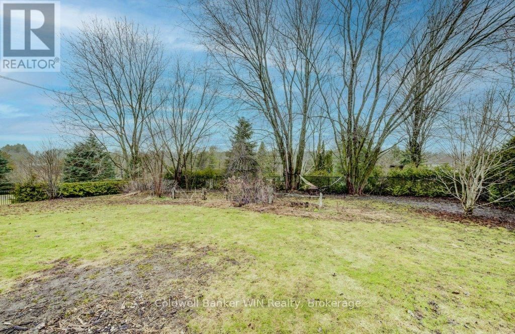 425 CLYDE STREET Image 40