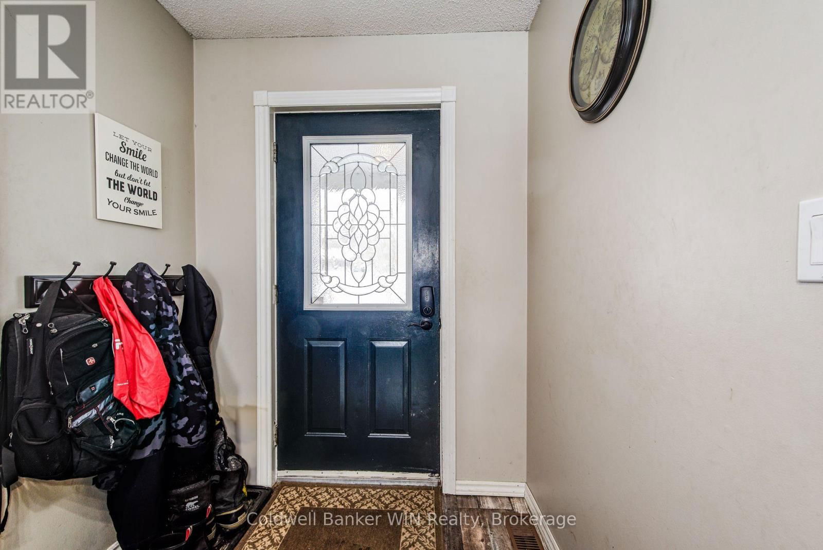 425 CLYDE STREET Image 5