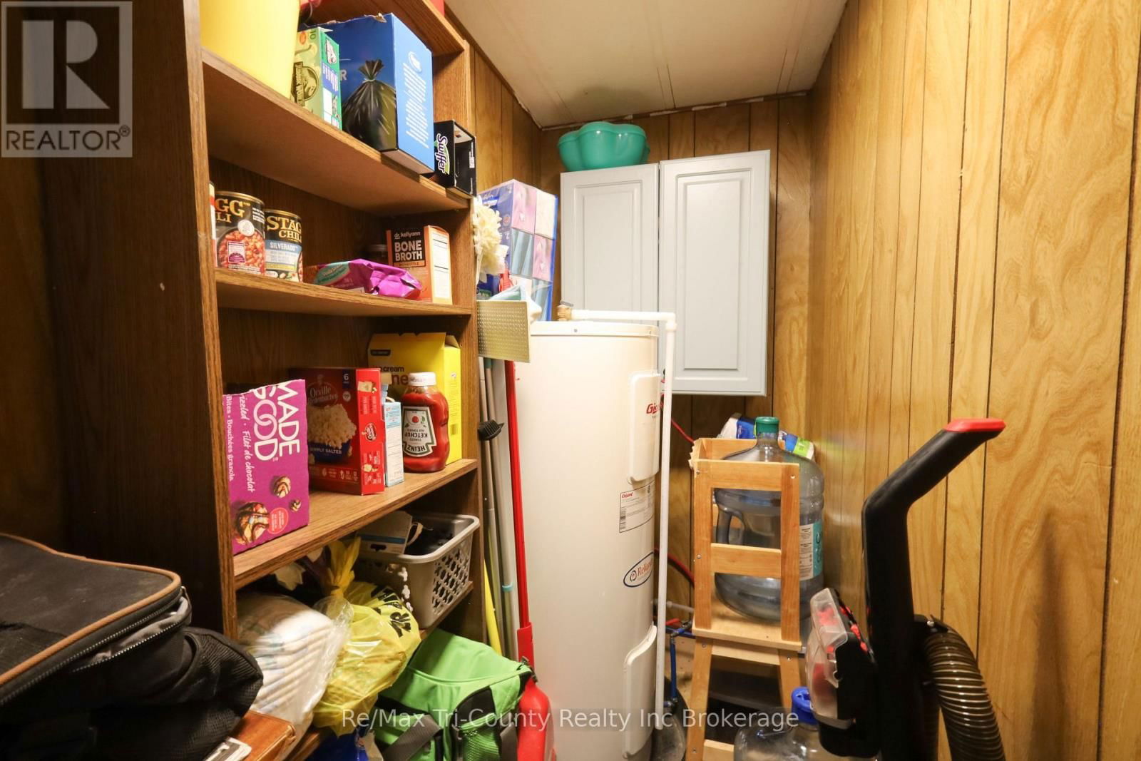 10085 CULLODEN RD (OAK ST UNIT 210) Image 23