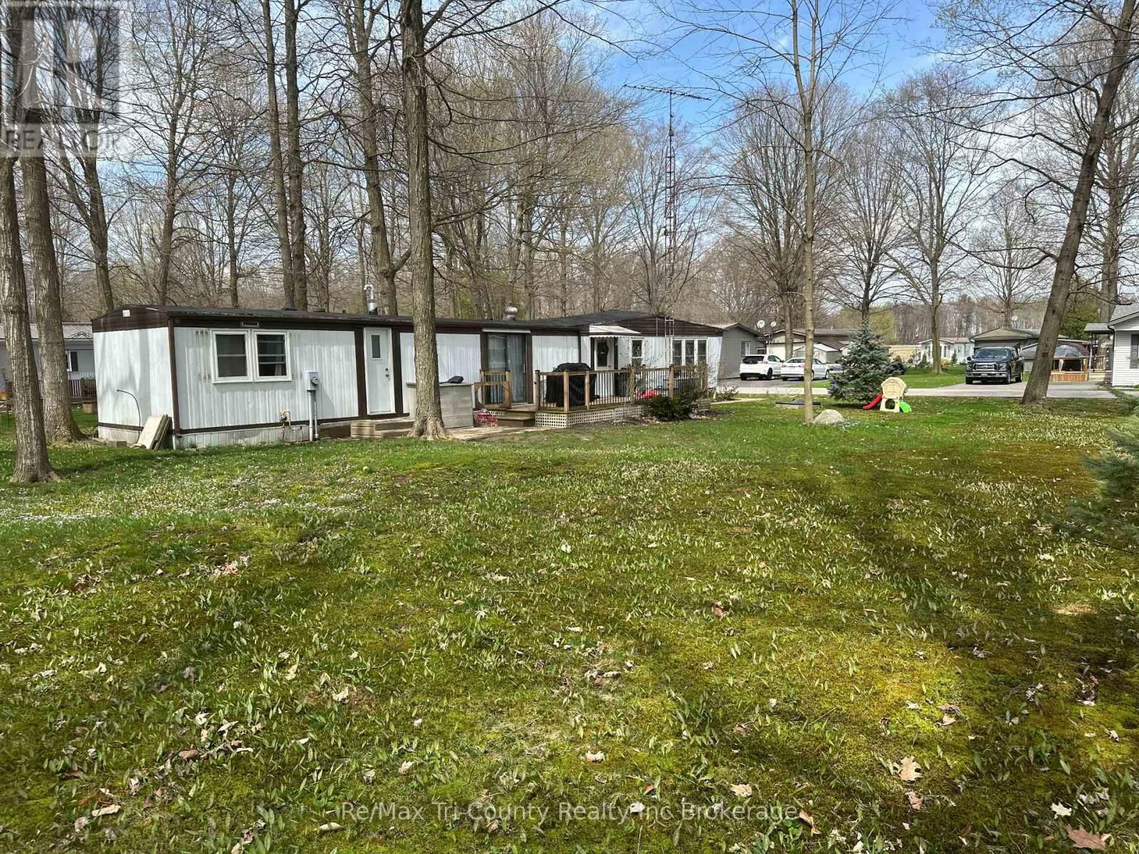 10085 CULLODEN RD (OAK ST UNIT 210) Image 3