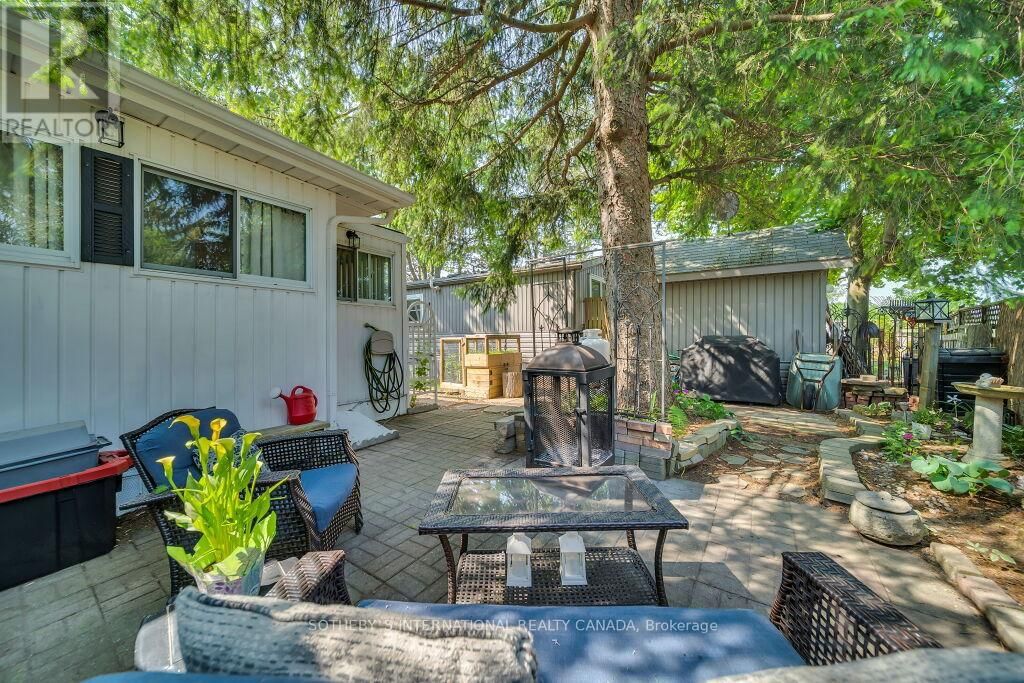 9 - 580 BEAVER CREEK ROAD Image 34