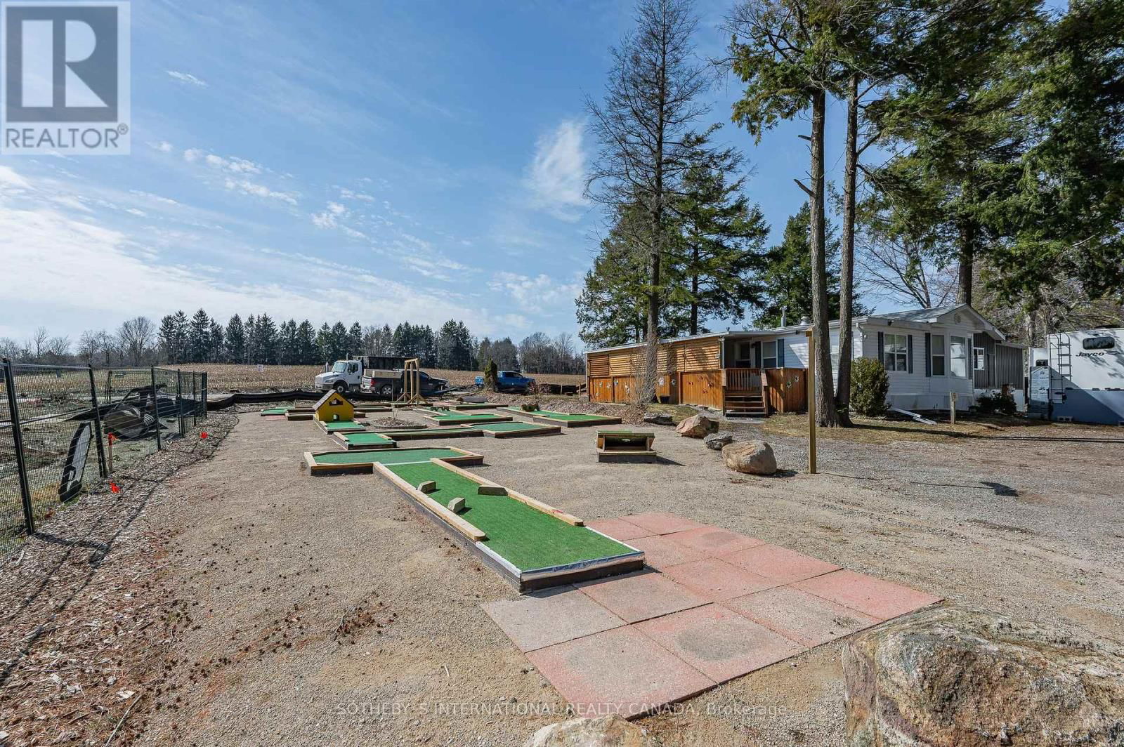 9 - 580 BEAVER CREEK ROAD Image 44