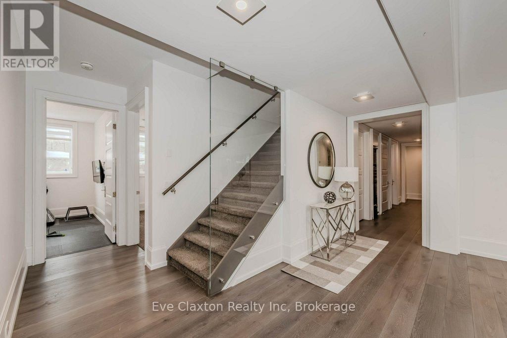 31 REID COURT Image 30