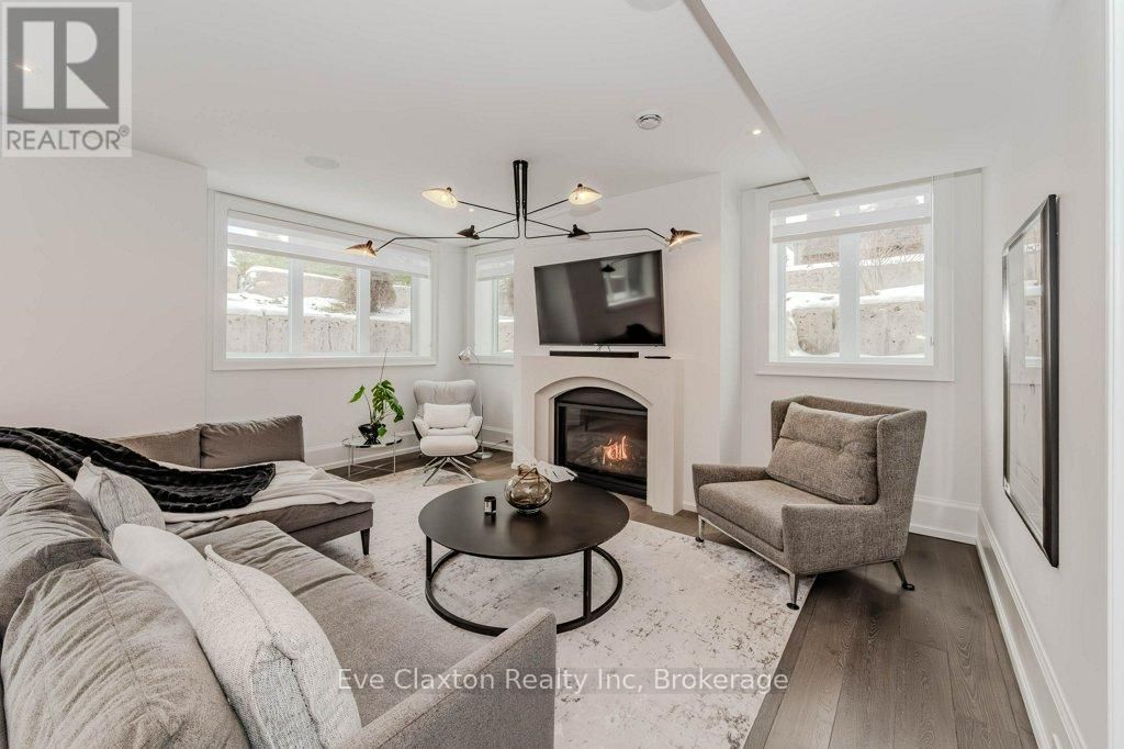 31 REID COURT Image 34