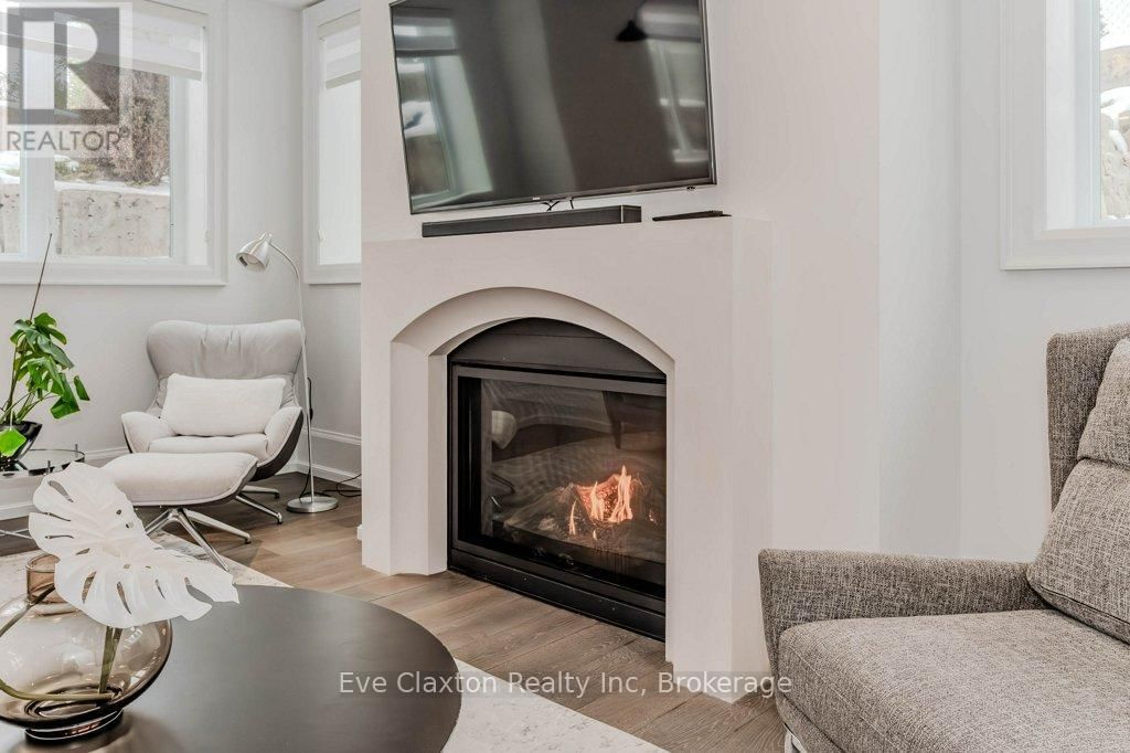 31 REID COURT Image 35