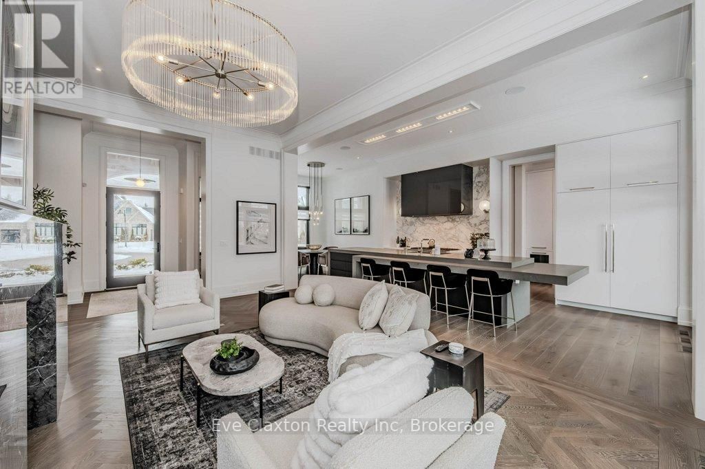 31 REID COURT Image 8