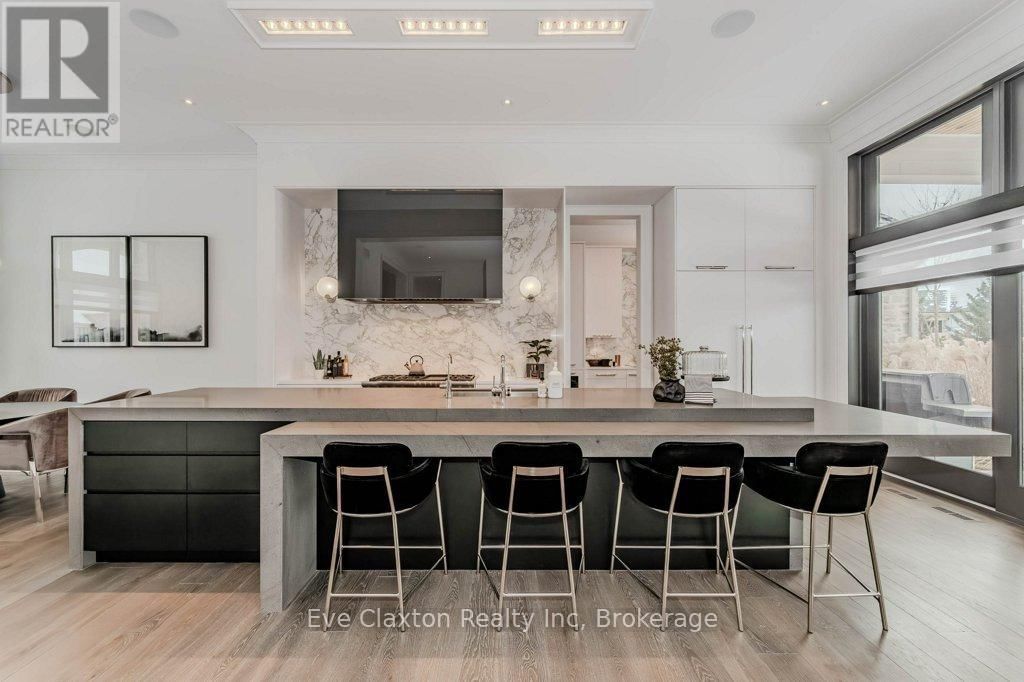 31 REID COURT Image 9