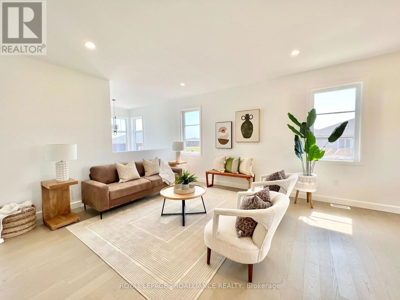 18 HORTON COURT Image 4
