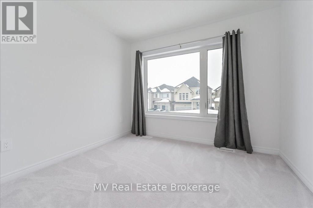 82 SPICER STREET Image 27