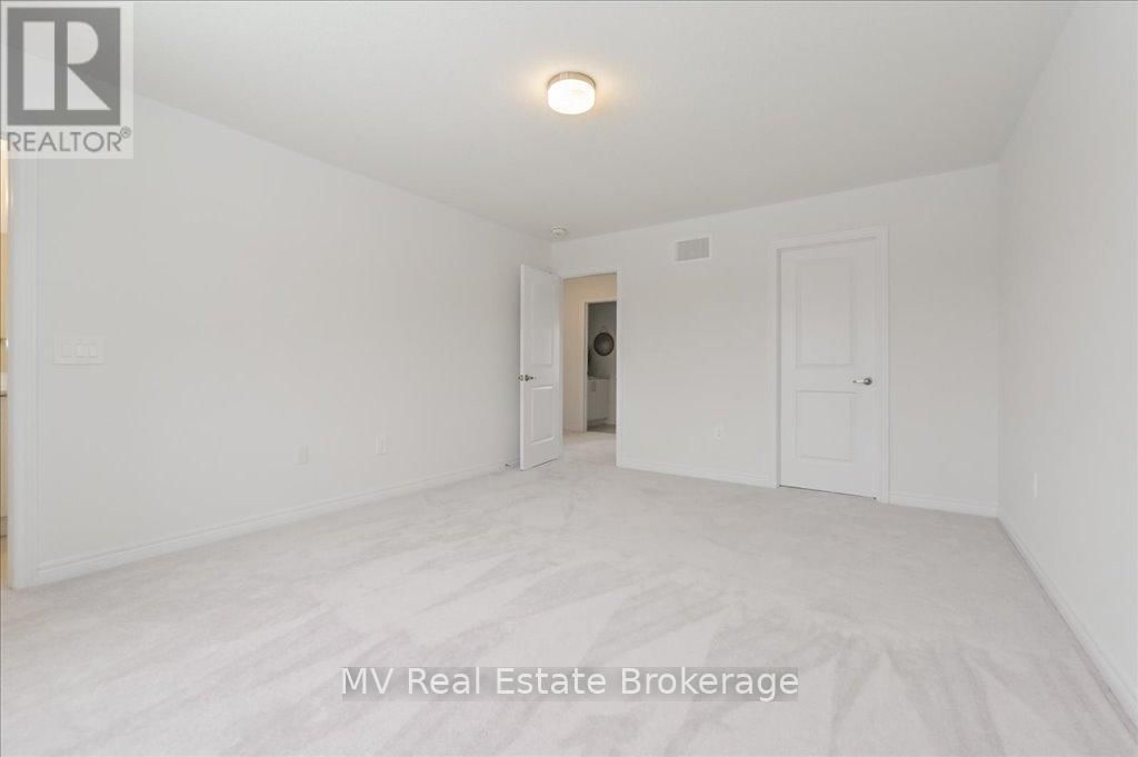 82 SPICER STREET Image 34