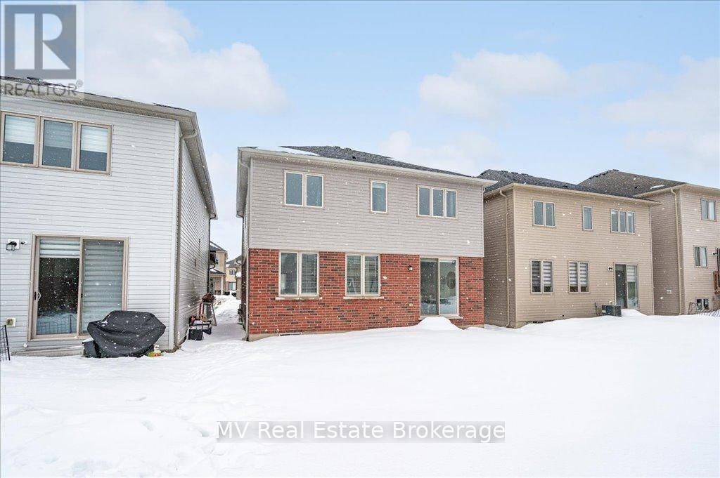 82 SPICER STREET Image 38