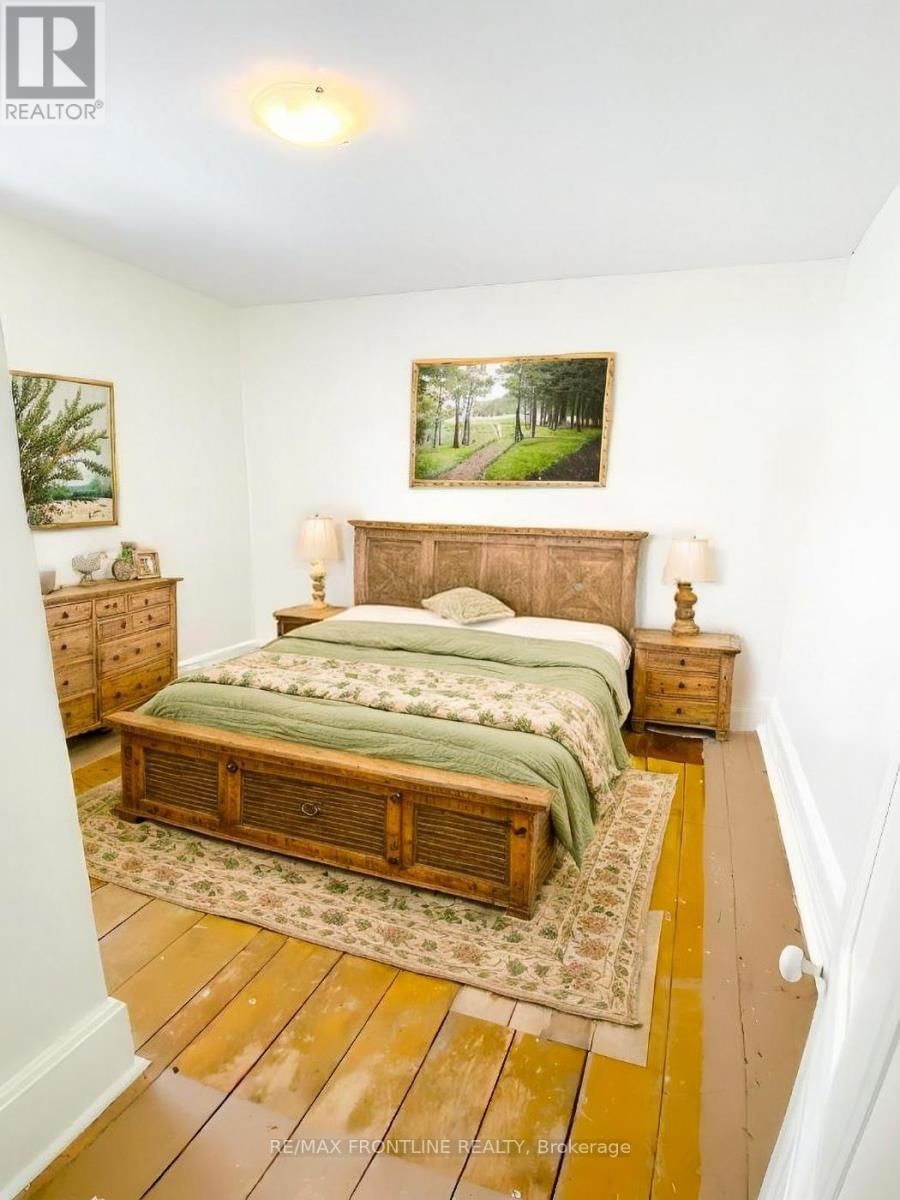 44 DRUMMOND STREET EAST Image 14