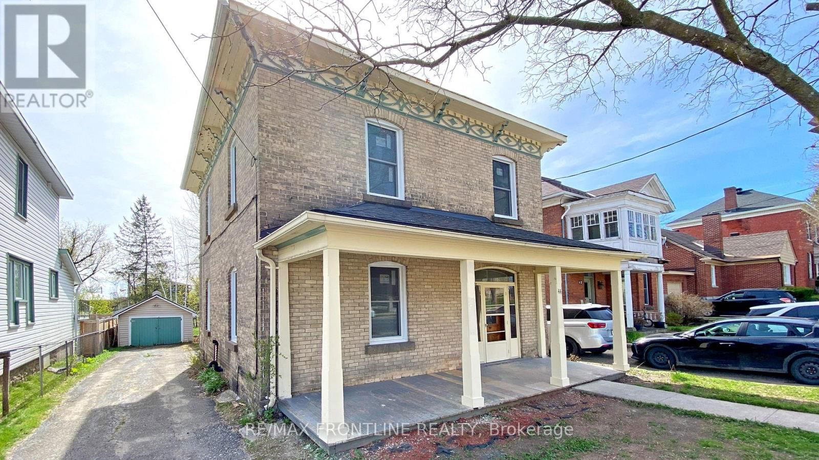 44 DRUMMOND STREET EAST Image 2