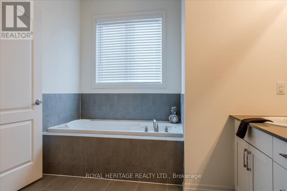 22 SEDONA COURT Image 15