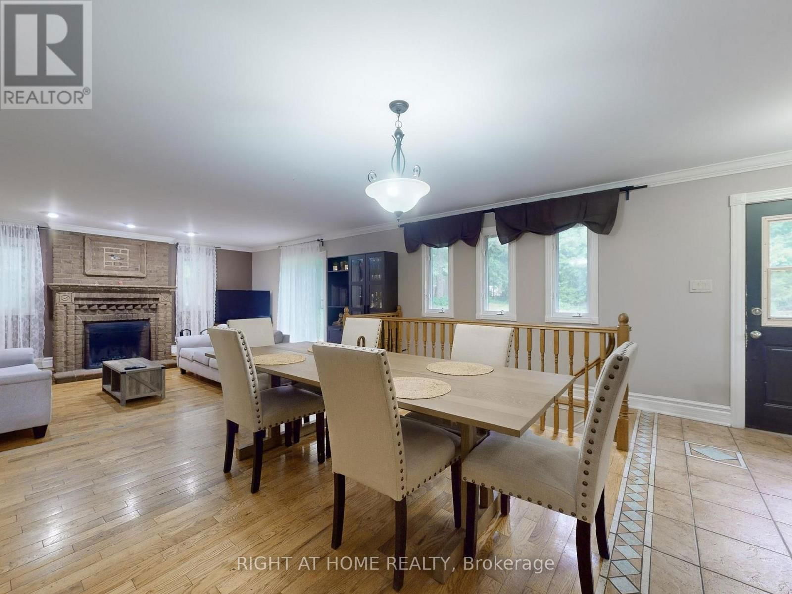 1 KENNETH AVENUE Image 6