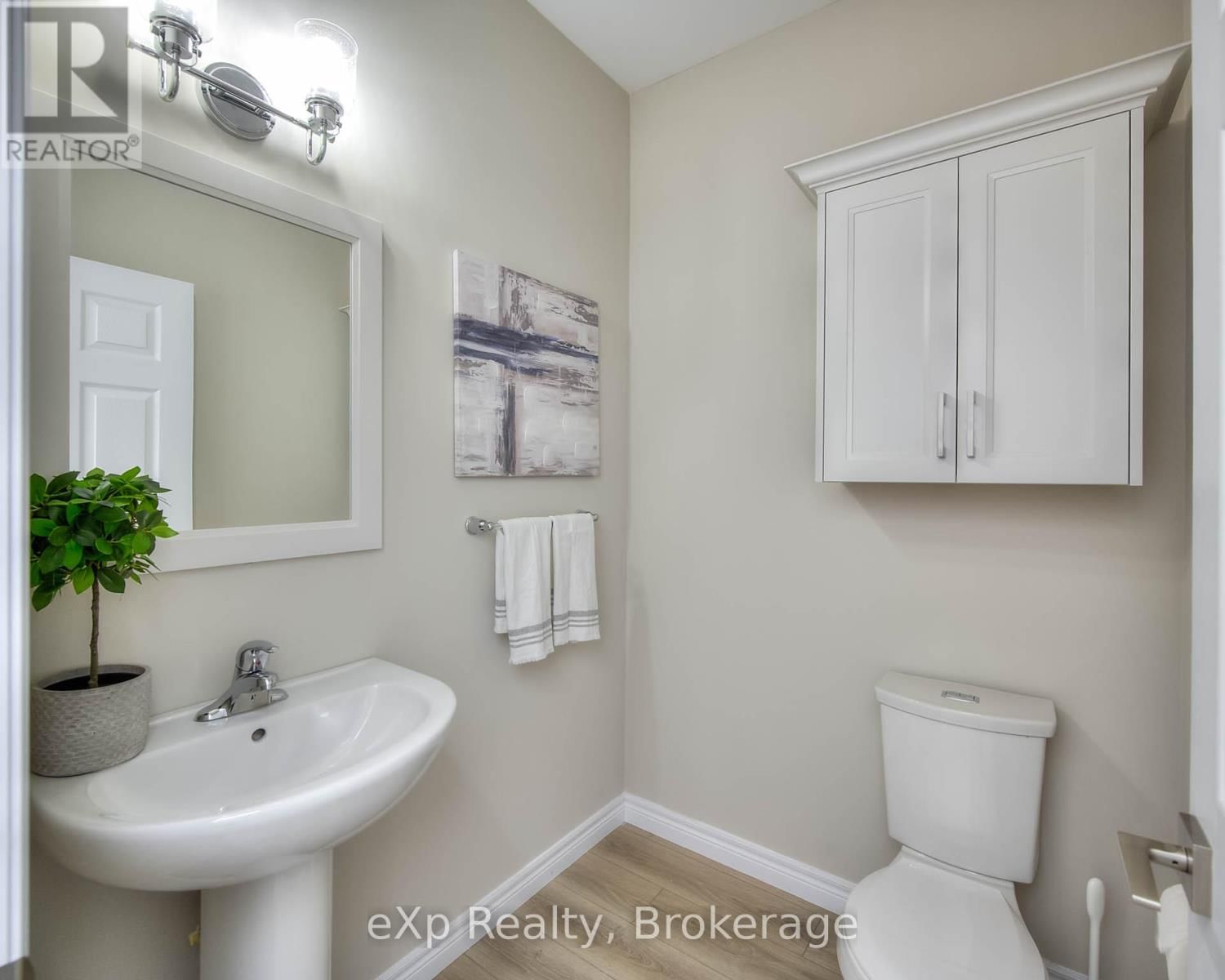 40 - 350 O'LOANE AVENUE Image 17