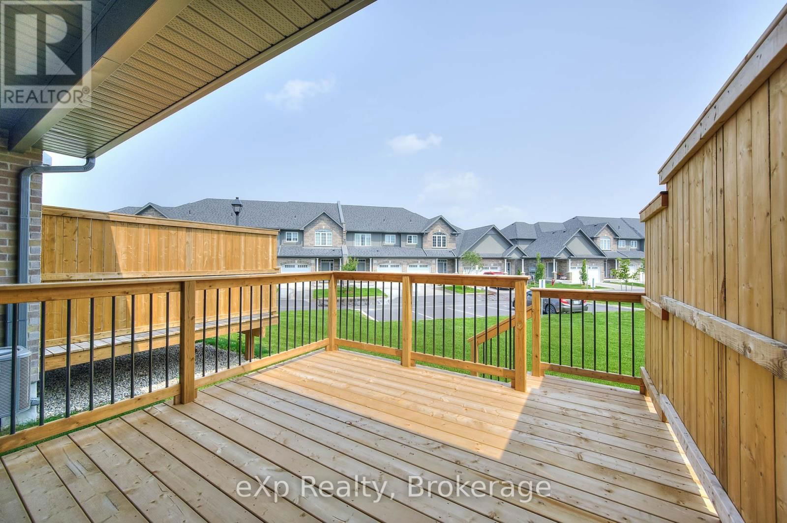 40 - 350 O'LOANE AVENUE Image 32