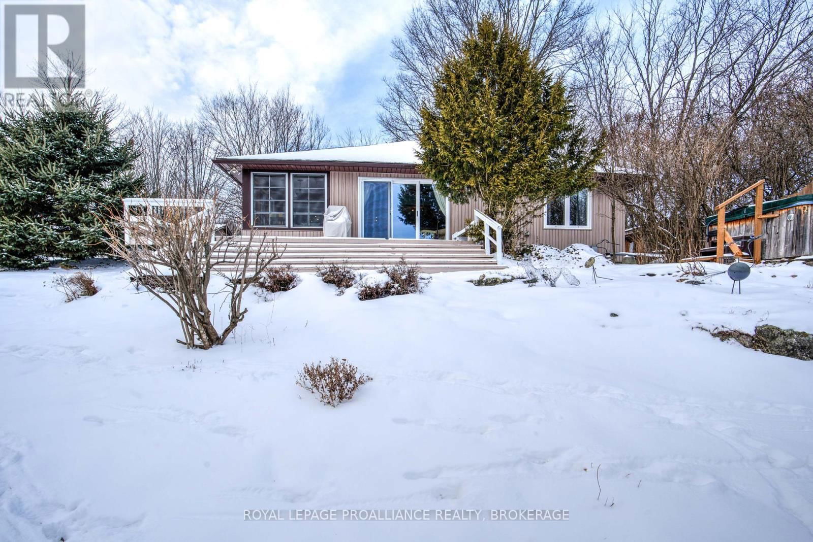 211 MCBRIDE POINT DRIVE Image 1