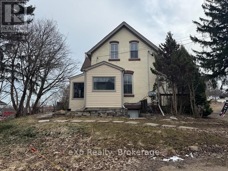 960 9TH AVENUE EAST Image 3