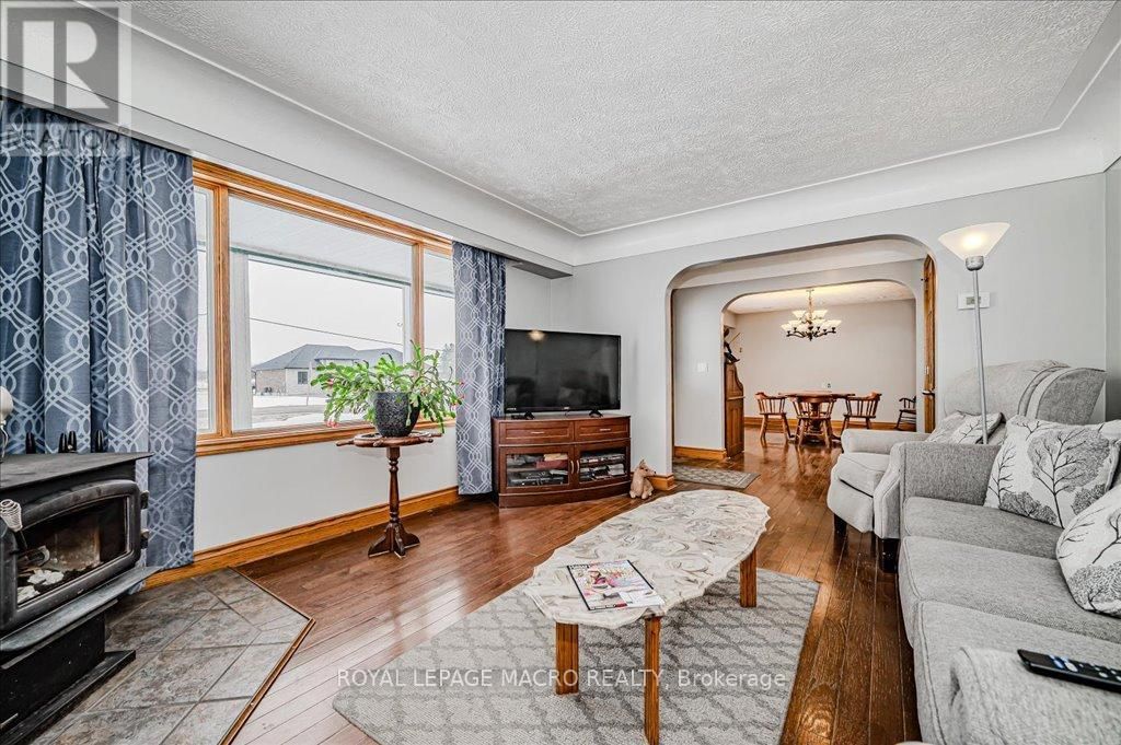516 CONC 14 WALPOLE ROAD Image 13