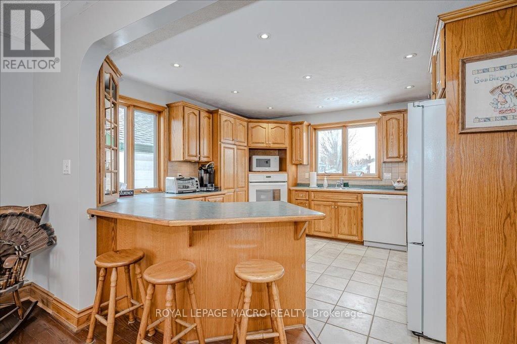 516 CONC 14 WALPOLE ROAD Image 16