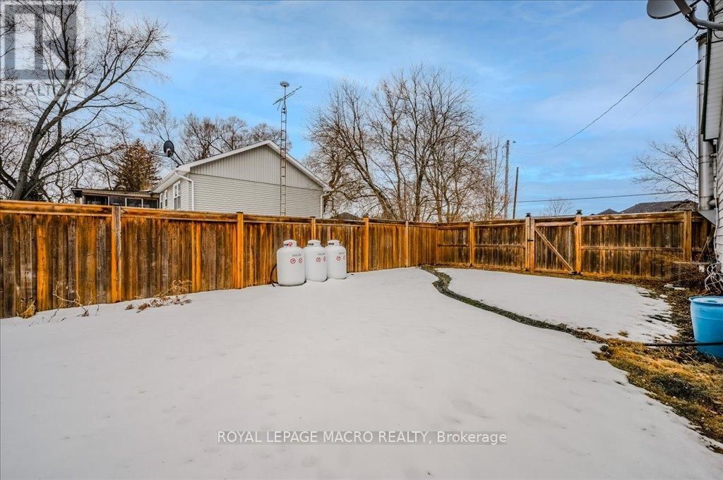 516 CONC 14 WALPOLE ROAD Image 42