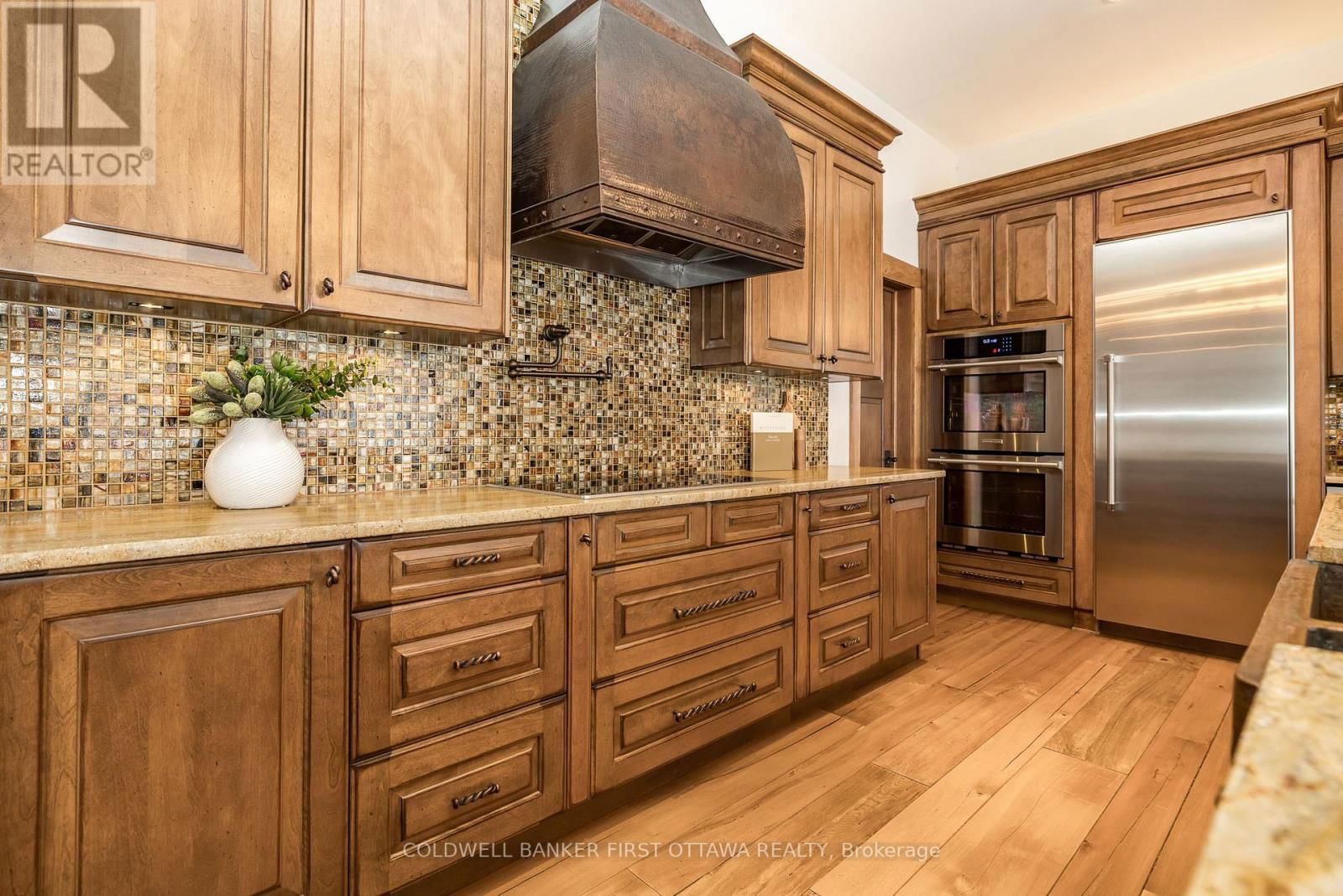 125 & 126 MUNRO LANE Image 8