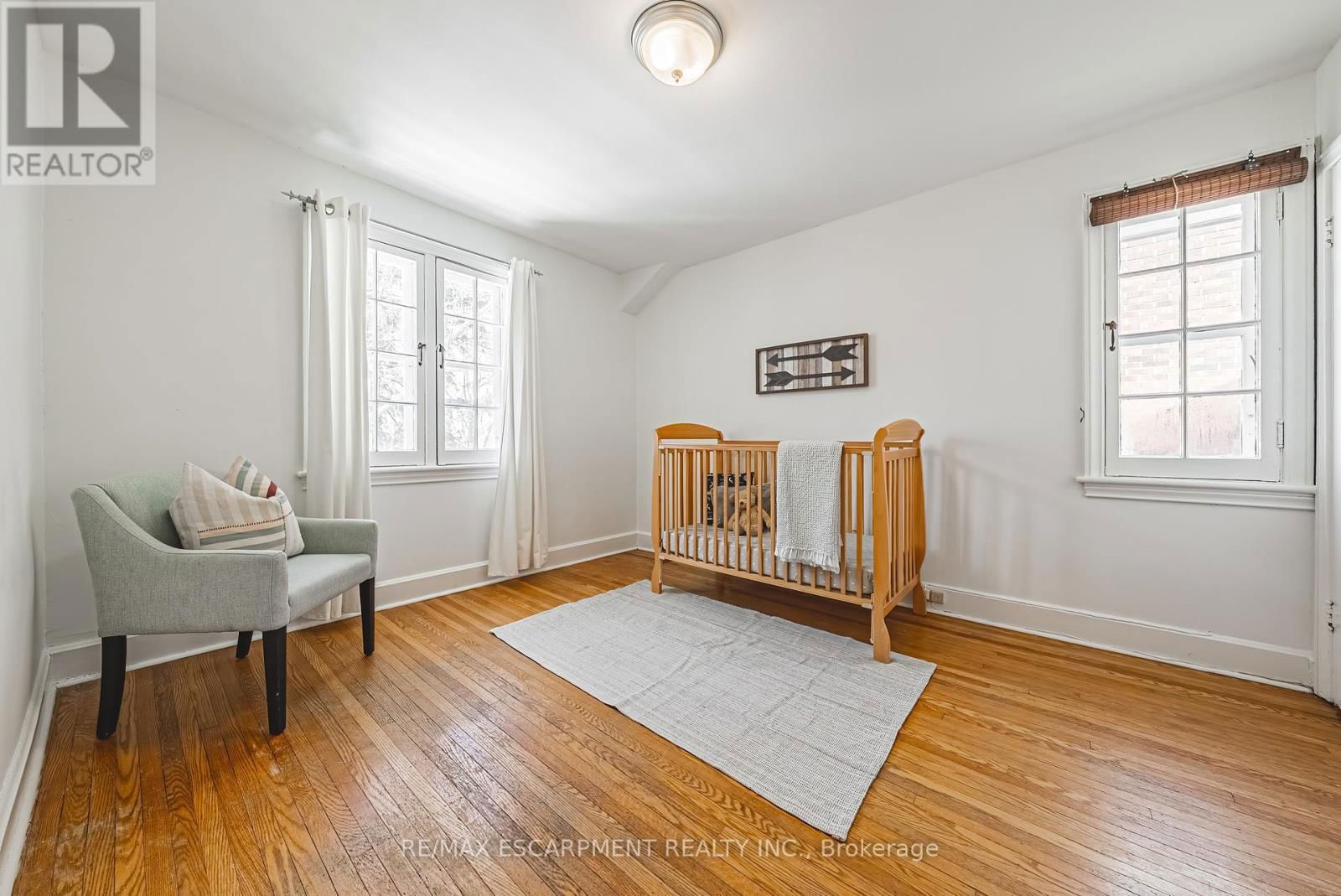 34 CHEDOKE AVENUE Image 22