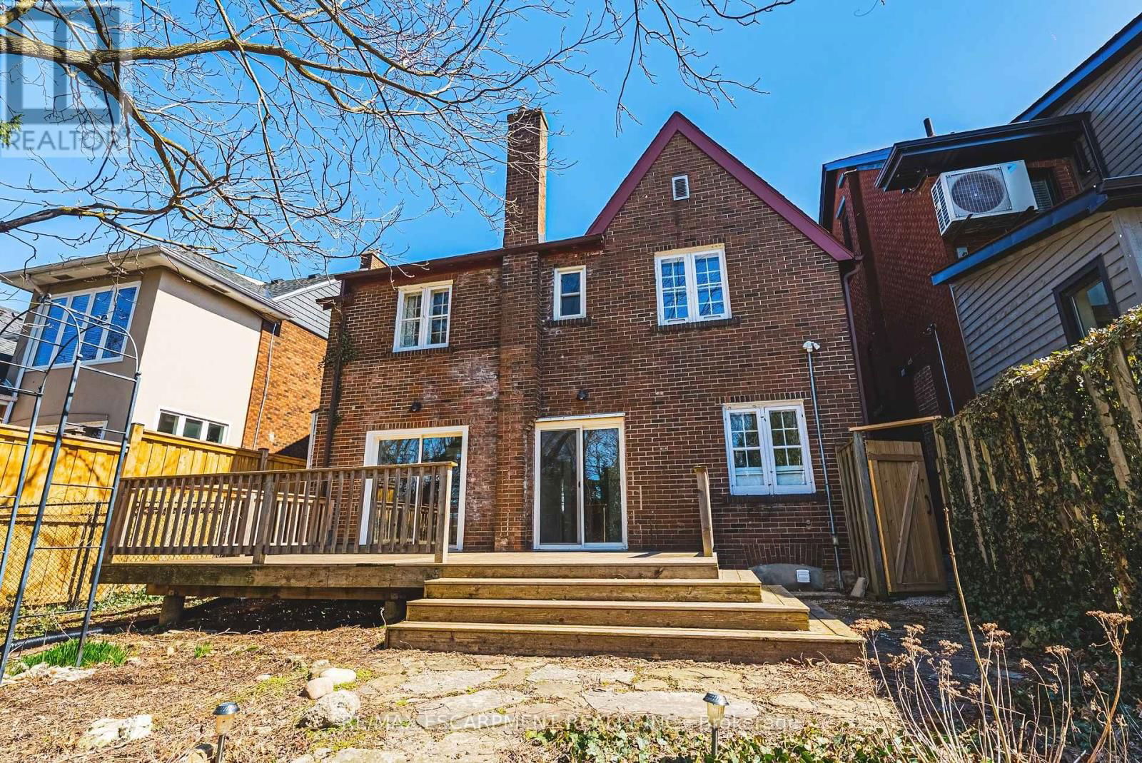 34 CHEDOKE AVENUE Image 34