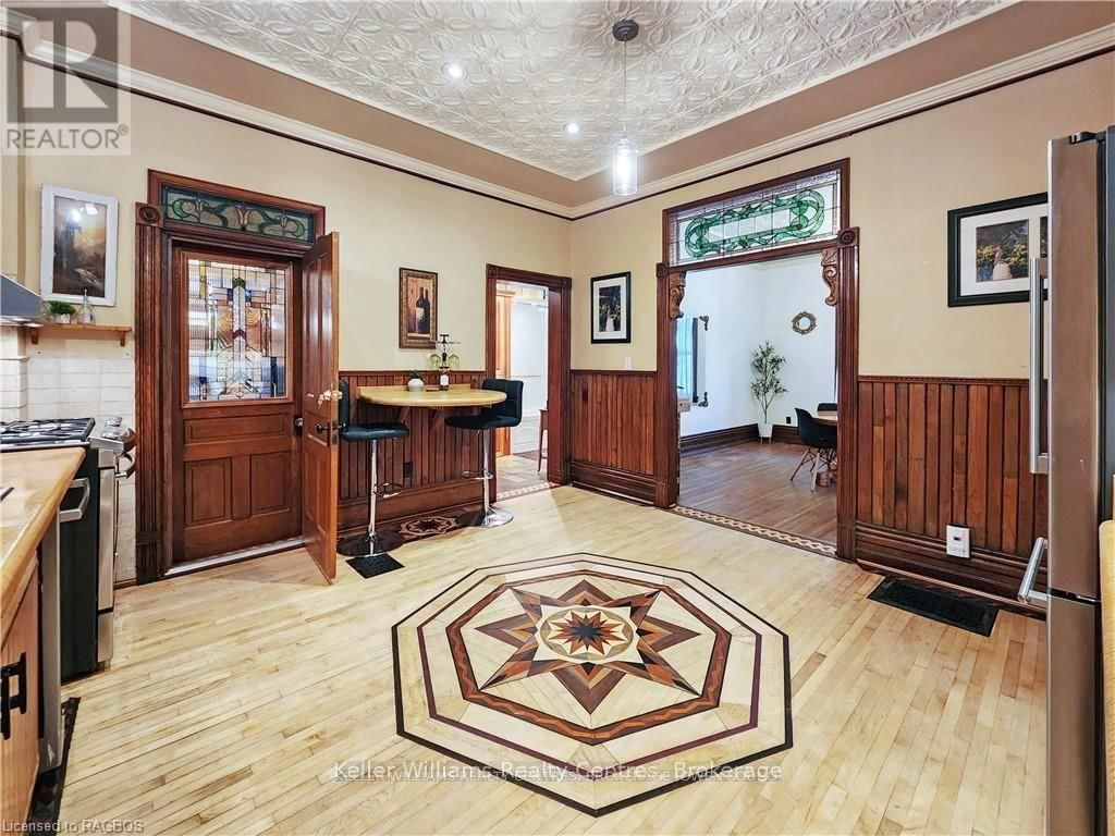 220 MARSH STREET Image 10
