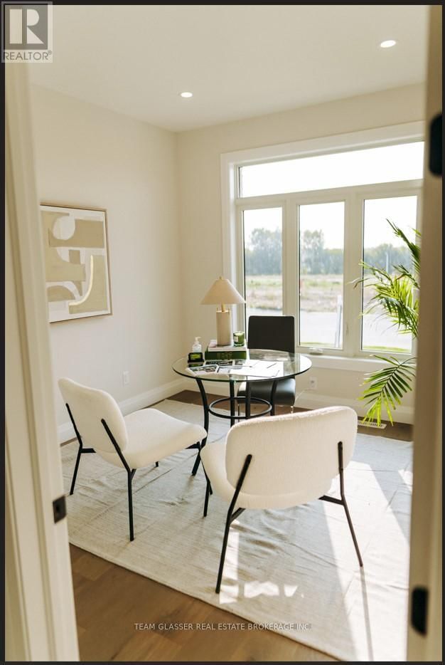 (Block 2) - 22 DEARING DRIVE Image 16