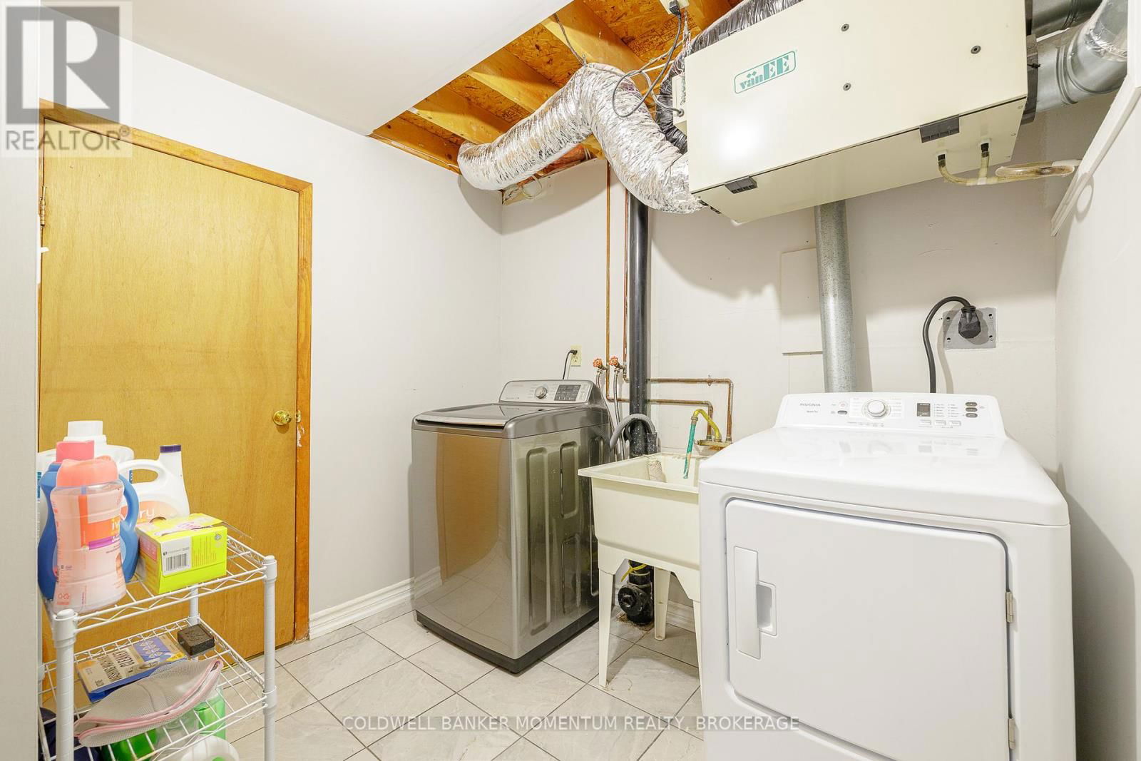 6 RANNIE COURT Image 26