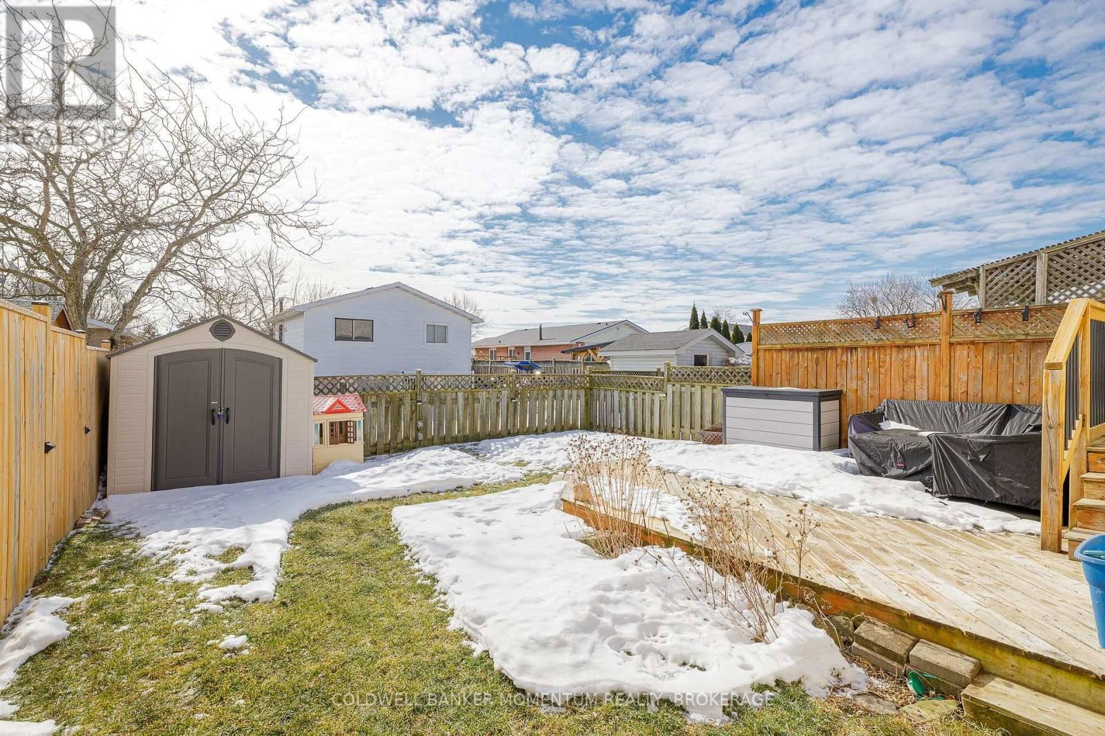 6 RANNIE COURT Image 28