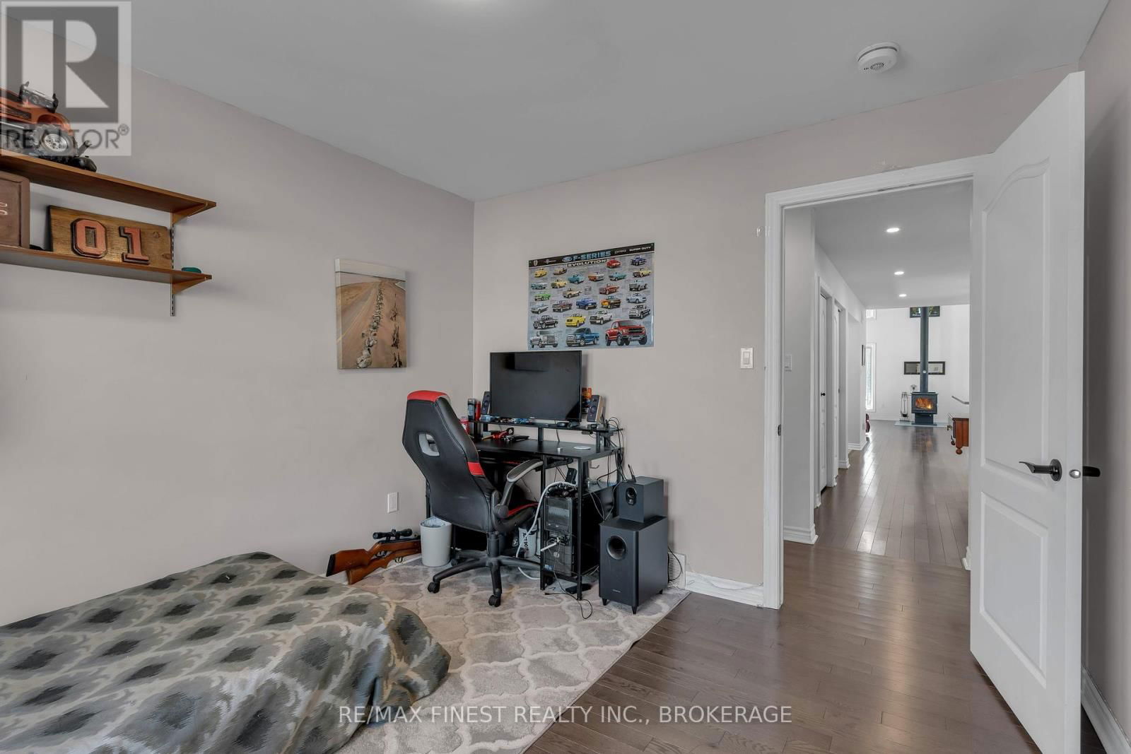 3855 HIDEAWAY LANE Image 23