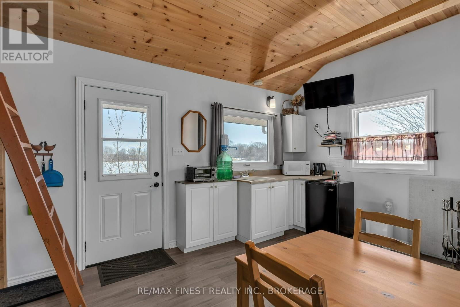 3855 HIDEAWAY LANE Image 40