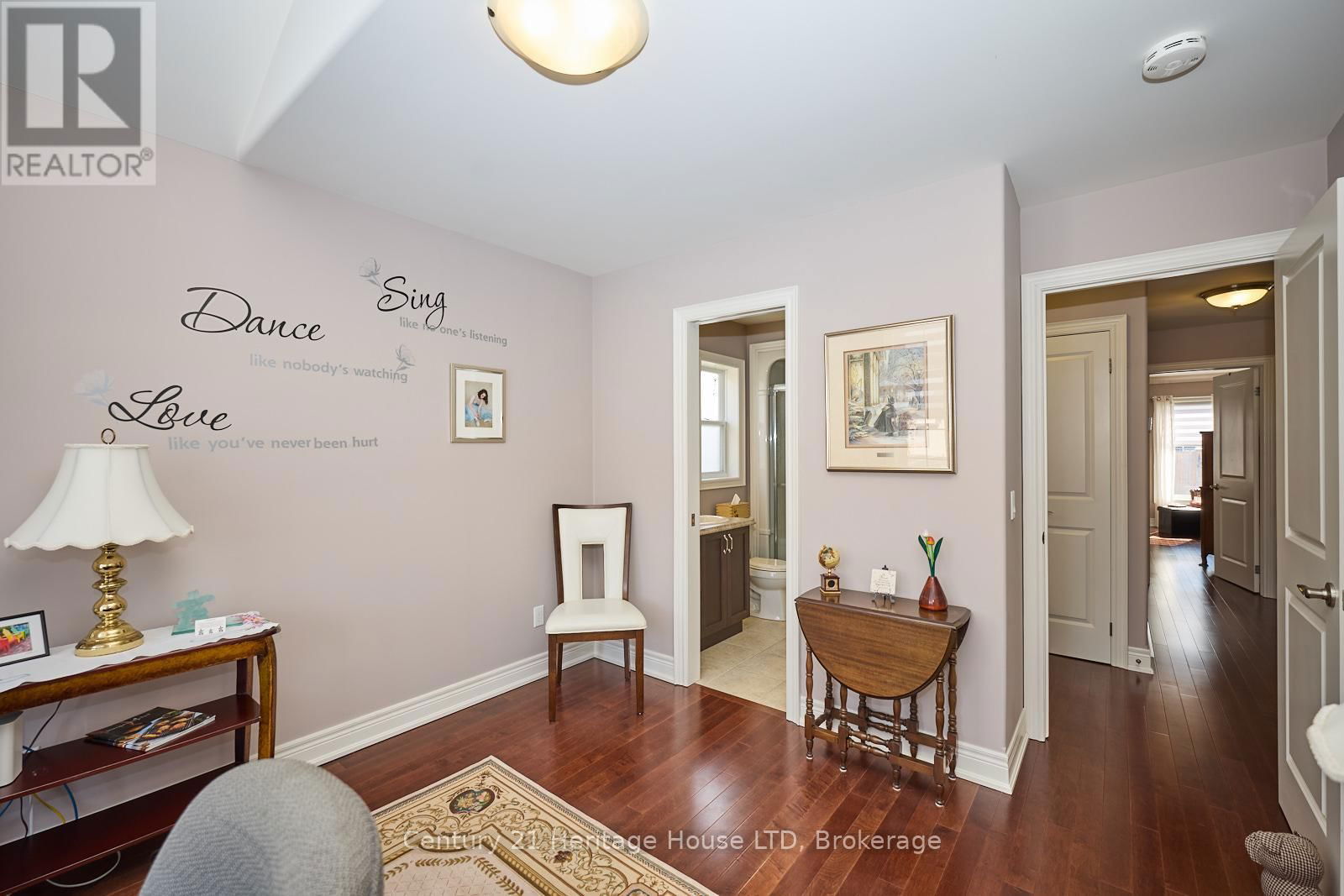 3281 CHARLESTON DRIVE Image 16