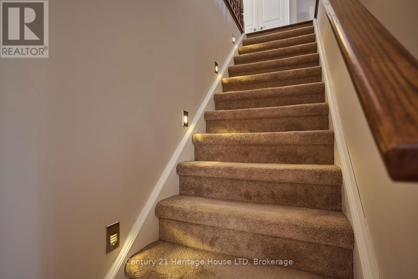 3281 CHARLESTON DRIVE Image 25