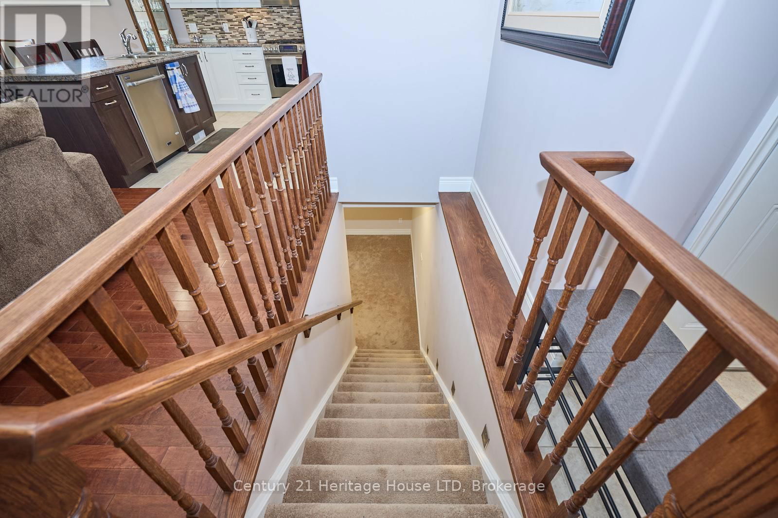 3281 CHARLESTON DRIVE Image 26