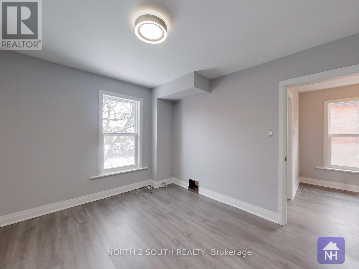 190 STEWART STREET Image 12