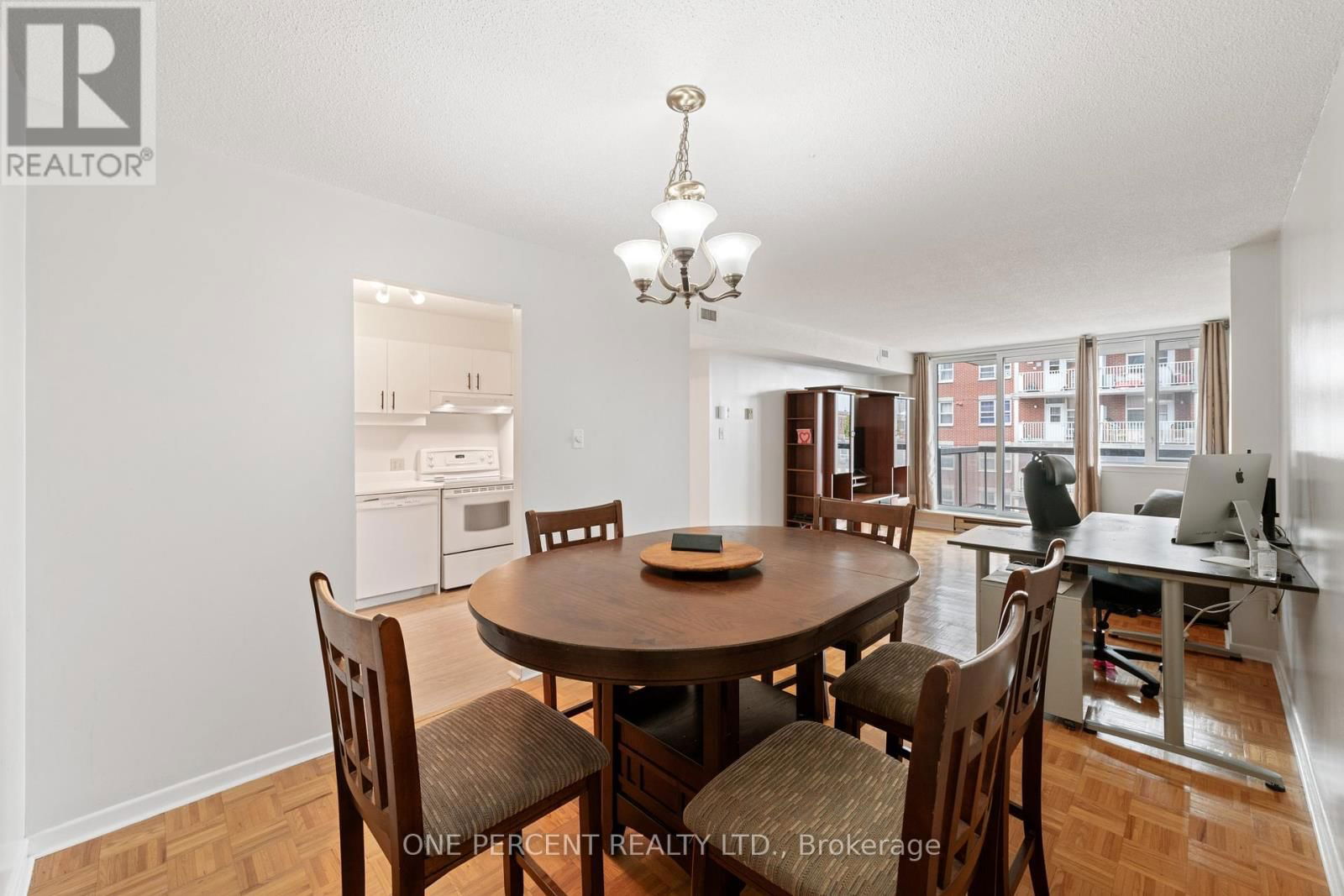 502 - 309 CUMBERLAND STREET Image 5
