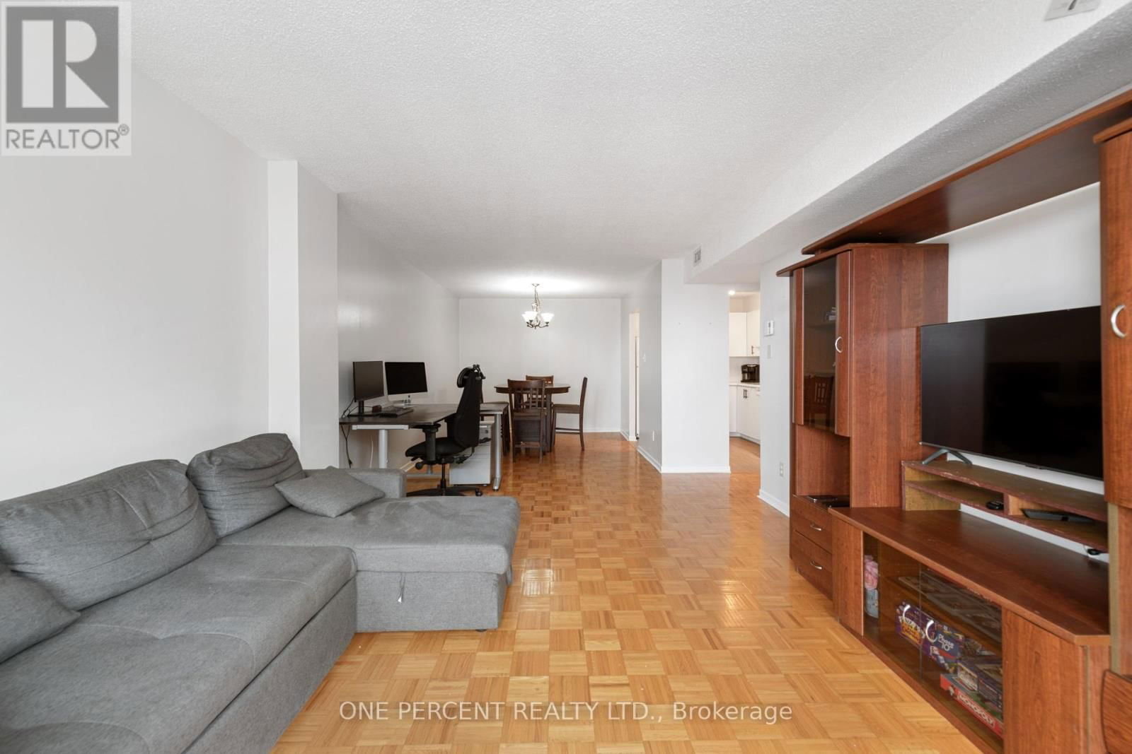 502 - 309 CUMBERLAND STREET Image 9