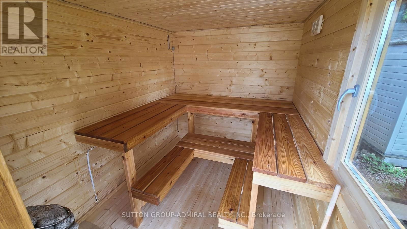 1047 COLONY TRAIL Image 13