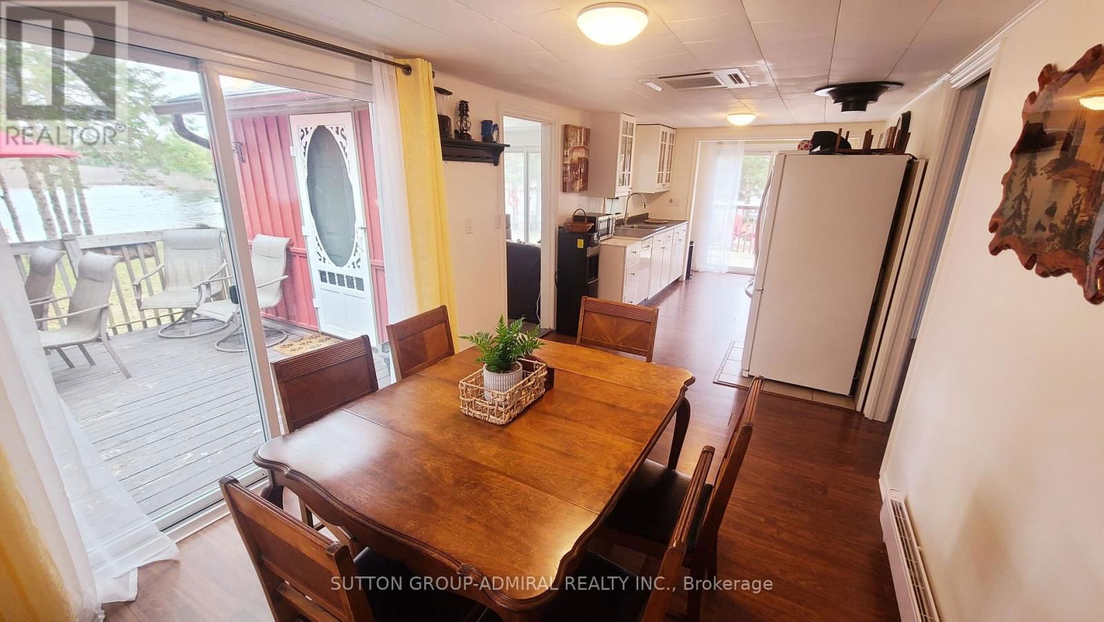 1047 COLONY TRAIL Image 7